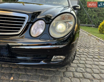 Черный Мерседес Е-Класс, объемом двигателя 2.2 л и пробегом 280 тыс. км за 7900 $, фото 1 на Automoto.ua