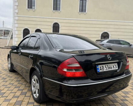 Черный Мерседес Е-Класс, объемом двигателя 2 л и пробегом 332 тыс. км за 6000 $, фото 6 на Automoto.ua