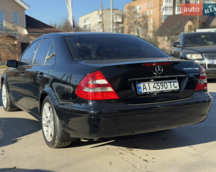 Черный Мерседес Е-Класс, объемом двигателя 1.8 л и пробегом 338 тыс. км за 6850 $, фото 7 на Automoto.ua