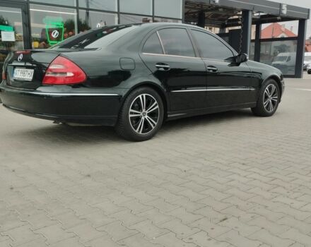 Чорний Мерседес Е-Клас, об'ємом двигуна 2.7 л та пробігом 296 тис. км за 8100 $, фото 1 на Automoto.ua