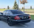 Чорний Мерседес Е-Клас, об'ємом двигуна 2 л та пробігом 200 тис. км за 6400 $, фото 4 на Automoto.ua