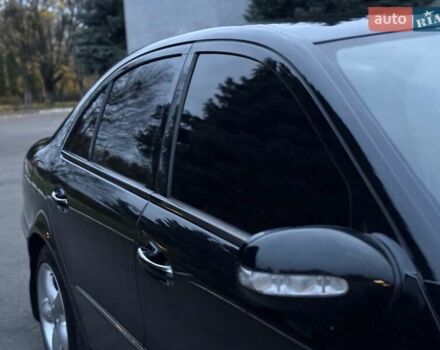 Мерседес Е-Клас 2005 у Рівному на Automoto.ua Чорний Мерседес Е-Клас, об'ємом двигуна 1.8 л та пробігом 255 тис. км за 5800 $, фото 20 на Automoto.ua