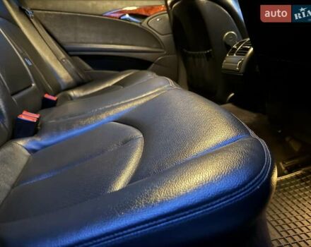 Мерседес Е-Клас 2005 у Рівному на Automoto.ua Чорний Мерседес Е-Клас, об'ємом двигуна 1.8 л та пробігом 255 тис. км за 5800 $, фото 41 на Automoto.ua