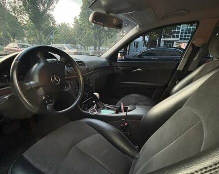 Чорний Мерседес Е-Клас, об'ємом двигуна 1.8 л та пробігом 390 тис. км за 7000 $, фото 1 на Automoto.ua