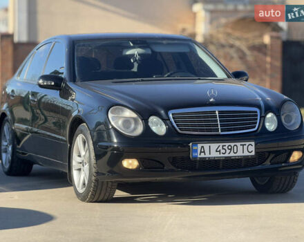 Черный Мерседес Е-Класс, объемом двигателя 1.8 л и пробегом 338 тыс. км за 6850 $, фото 5 на Automoto.ua