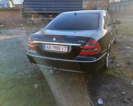 Черный Мерседес Е-Класс, объемом двигателя 2.99 л и пробегом 356 тыс. км за 8200 $, фото 3 на Automoto.ua