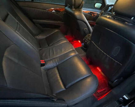 Чорний Мерседес Е-Клас, об'ємом двигуна 3 л та пробігом 400 тис. км за 8500 $, фото 22 на Automoto.ua