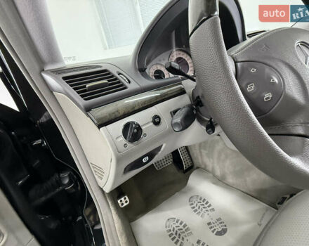 Мерседес Е-Клас 2005 у Трускавце на Automoto.ua Чорний Мерседес Е-Клас, об'ємом двигуна 3.5 л та пробігом 245 тис. км за 8999 $, фото 51 на Automoto.ua