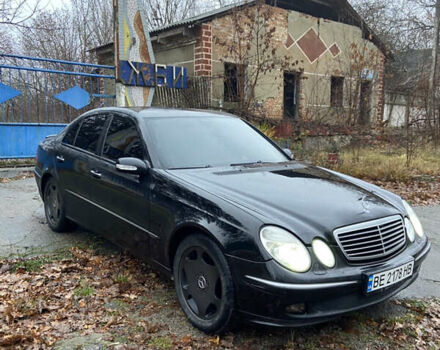 Черный Мерседес Е-Класс, объемом двигателя 2.6 л и пробегом 285 тыс. км за 5400 $, фото 5 на Automoto.ua
