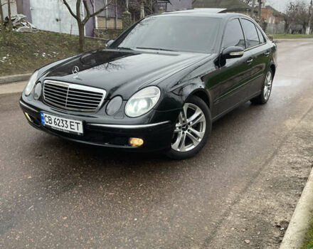 Черный Мерседес Е-Класс, объемом двигателя 1.8 л и пробегом 396 тыс. км за 5999 $, фото 2 на Automoto.ua