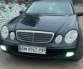 Черный Мерседес Е-Класс, объемом двигателя 1.8 л и пробегом 440 тыс. км за 5500 $, фото 1 на Automoto.ua