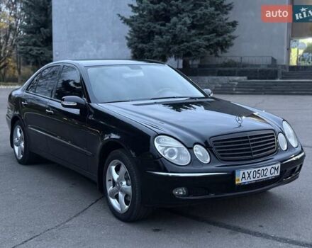 Мерседес Е-Клас 2005 у Рівному на Automoto.ua Чорний Мерседес Е-Клас, об'ємом двигуна 1.8 л та пробігом 255 тис. км за 5800 $, фото 12 на Automoto.ua
