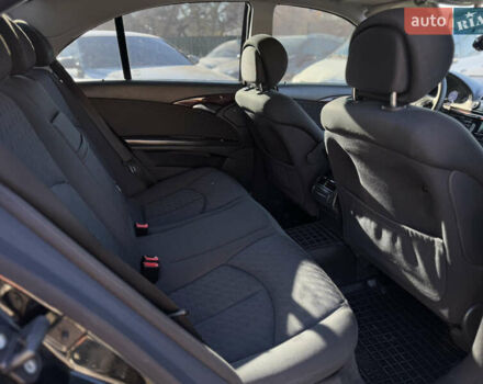 Черный Мерседес Е-Класс, объемом двигателя 1.8 л и пробегом 338 тыс. км за 6850 $, фото 22 на Automoto.ua