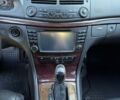 Черный Мерседес Е-Класс, объемом двигателя 1.8 л и пробегом 345 тыс. км за 7300 $, фото 10 на Automoto.ua