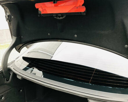 Чорний Мерседес Е-Клас, об'ємом двигуна 2.99 л та пробігом 392 тис. км за 7900 $, фото 36 на Automoto.ua