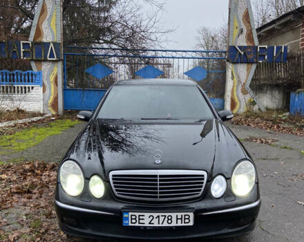 Черный Мерседес Е-Класс, объемом двигателя 2.6 л и пробегом 285 тыс. км за 5400 $, фото 4 на Automoto.ua