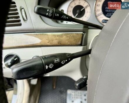 Чорний Мерседес Е-Клас, об'ємом двигуна 3.5 л та пробігом 261 тис. км за 6999 $, фото 59 на Automoto.ua