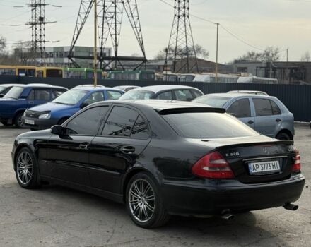 Чорний Мерседес Е-Клас, об'ємом двигуна 3.2 л та пробігом 380 тис. км за 6500 $, фото 4 на Automoto.ua