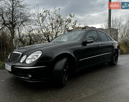 Черный Мерседес Е-Класс, объемом двигателя 2.99 л и пробегом 409 тыс. км за 7200 $, фото 6 на Automoto.ua