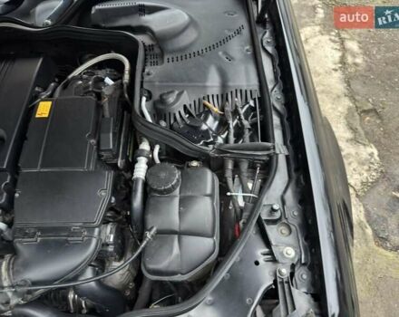 Черный Мерседес Е-Класс, объемом двигателя 1.8 л и пробегом 220 тыс. км за 8650 $, фото 8 на Automoto.ua