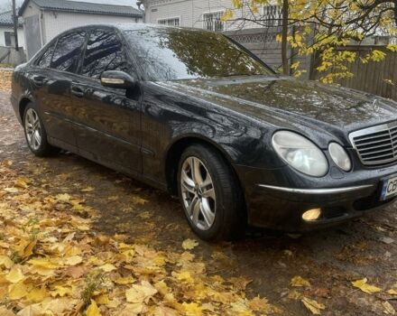 Мерседес Е-Клас 2005 у Прилуках на Automoto.ua Чорний Мерседес Е-Клас, об'ємом двигуна 1.8 л та пробігом 395 тис. км за 6499 $, фото 2 на Automoto.ua