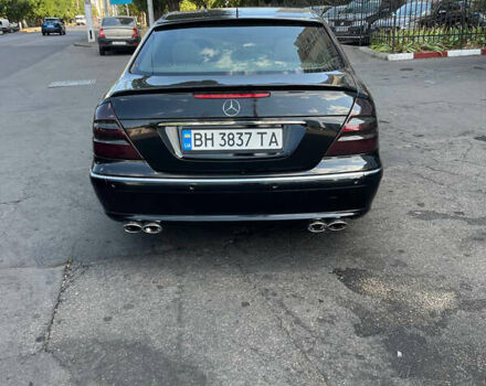 Черный Мерседес Е-Класс, объемом двигателя 3.5 л и пробегом 260 тыс. км за 8000 $, фото 8 на Automoto.ua