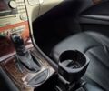 Черный Мерседес Е-Класс, объемом двигателя 2.2 л и пробегом 359 тыс. км за 7500 $, фото 7 на Automoto.ua