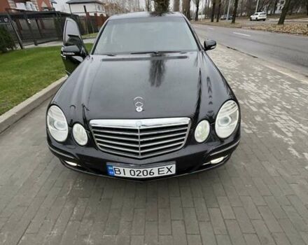 Черный Мерседес Е-Класс, объемом двигателя 3 л и пробегом 256 тыс. км за 9000 $, фото 7 на Automoto.ua