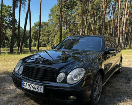 Чорний Мерседес Е-Клас, об'ємом двигуна 1.8 л та пробігом 234 тис. км за 8600 $, фото 18 на Automoto.ua