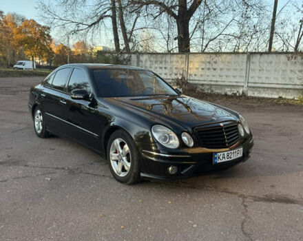 Мерседес Е-Класс 2006 в Чернигове на Automoto.ua Черный Мерседес Е-Класс, объемом двигателя 2.99 л и пробегом 355 тыс. км за 9299 $, фото 12 на Automoto.ua
