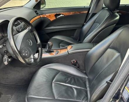 Мерседес Е-Клас 2006 у Турке на Automoto.ua Чорний Мерседес Е-Клас, об'ємом двигуна 2.99 л та пробігом 311 тис. км за 8000 $, фото 20 на Automoto.ua