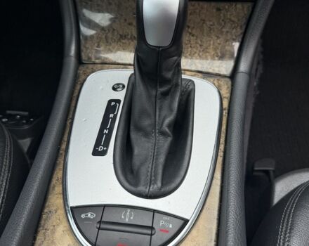 Черный Мерседес Е-Класс, объемом двигателя 0 л и пробегом 350 тыс. км за 4700 $, фото 13 на Automoto.ua