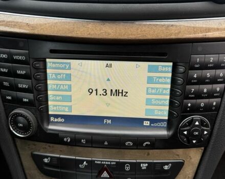 Черный Мерседес Е-Класс, объемом двигателя 0 л и пробегом 350 тыс. км за 4700 $, фото 14 на Automoto.ua