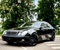 Черный Мерседес Е-Класс, объемом двигателя 3.5 л и пробегом 250 тыс. км за 7999 $, фото 1 на Automoto.ua