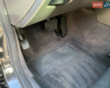 Мерседес Е-Класс 2006 в Ивано-Франковске на Automoto.ua Черный Мерседес Е-Класс, объемом двигателя 3 л и пробегом 326 тыс. км за 8200 $, фото 69 на Automoto.ua