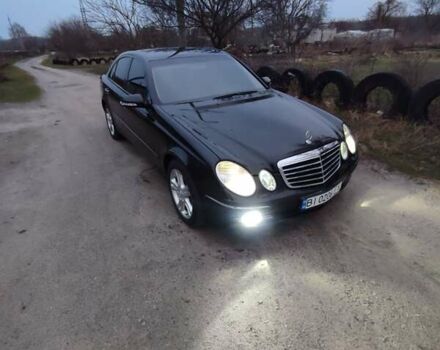 Черный Мерседес Е-Класс, объемом двигателя 3 л и пробегом 256 тыс. км за 9000 $, фото 8 на Automoto.ua