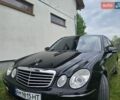 Черный Мерседес Е-Класс, объемом двигателя 2.9 л и пробегом 300 тыс. км за 8300 $, фото 1 на Automoto.ua
