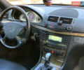 Мерседес Е-Класс 2006 в Ивано-Франковске на Automoto.ua Черный Мерседес Е-Класс, объемом двигателя 3 л и пробегом 326 тыс. км за 8200 $, фото 93 на Automoto.ua