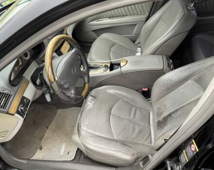 Чорний Мерседес Е-Клас, об'ємом двигуна 3 л та пробігом 440 тис. км за 9500 $, фото 6 на Automoto.ua