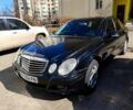 Черный Мерседес Е-Класс, объемом двигателя 1.8 л и пробегом 370 тыс. км за 4000 $, фото 1 на Automoto.ua