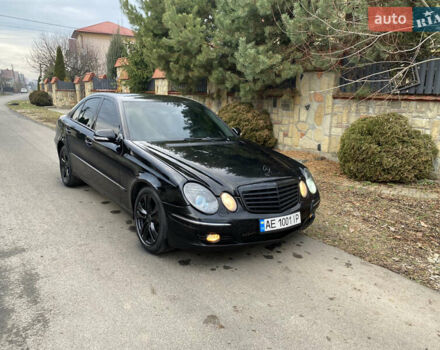 Чорний Мерседес Е-Клас, об'ємом двигуна 3 л та пробігом 252 тис. км за 6200 $, фото 7 на Automoto.ua