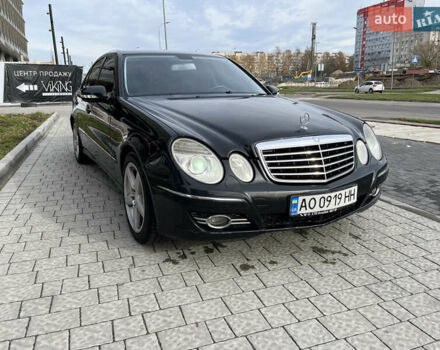 Черный Мерседес Е-Класс, объемом двигателя 3 л и пробегом 400 тыс. км за 8000 $, фото 11 на Automoto.ua