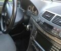 Черный Мерседес Е-Класс, объемом двигателя 1.8 л и пробегом 205 тыс. км за 9999 $, фото 38 на Automoto.ua