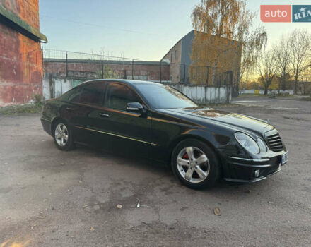 Мерседес Е-Класс 2006 в Чернигове на Automoto.ua Черный Мерседес Е-Класс, объемом двигателя 2.99 л и пробегом 355 тыс. км за 9299 $, фото 7 на Automoto.ua