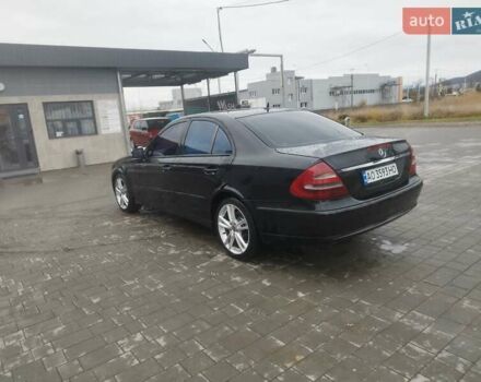 Черный Мерседес Е-Класс, объемом двигателя 1.8 л и пробегом 400 тыс. км за 6700 $, фото 1 на Automoto.ua