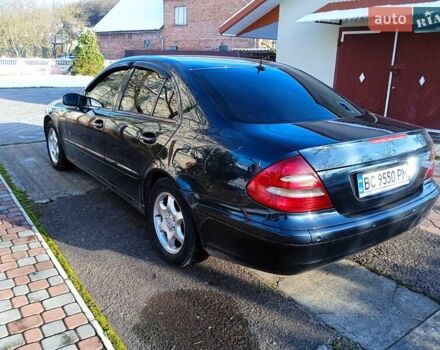 Чорний Мерседес Е-Клас, об'ємом двигуна 2.15 л та пробігом 286 тис. км за 7200 $, фото 1 на Automoto.ua