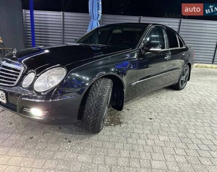Чорний Мерседес Е-Клас, об'ємом двигуна 2.15 л та пробігом 435 тис. км за 9200 $, фото 1 на Automoto.ua
