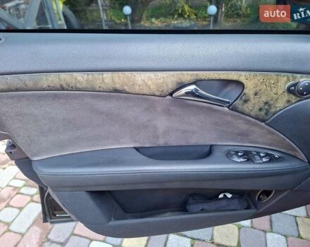 Черный Мерседес Е-Класс, объемом двигателя 3 л и пробегом 325 тыс. км за 8599 $, фото 32 на Automoto.ua
