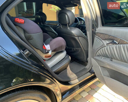 Мерседес Е-Класс 2006 в Ивано-Франковске на Automoto.ua Черный Мерседес Е-Класс, объемом двигателя 3 л и пробегом 326 тыс. км за 8200 $, фото 90 на Automoto.ua