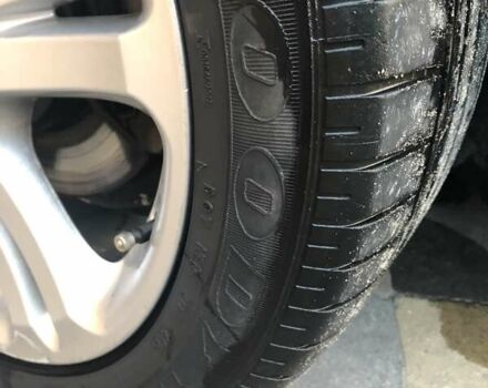 Черный Мерседес Е-Класс, объемом двигателя 1.8 л и пробегом 205 тыс. км за 9999 $, фото 33 на Automoto.ua